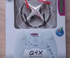 Drone quadrocopter Q4x