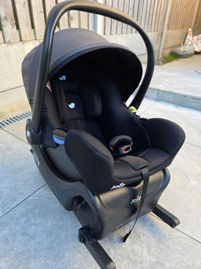 Joie Baby Car Seat with ISOFix Seat Base