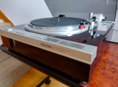 Hi End Denon DP-47F. Hi Performance Turntable from Golden Era! Original Japan, Rare to find! MC Cartridge. Excellent cond.