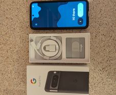 Google pixel 8 pro with spigen protective case