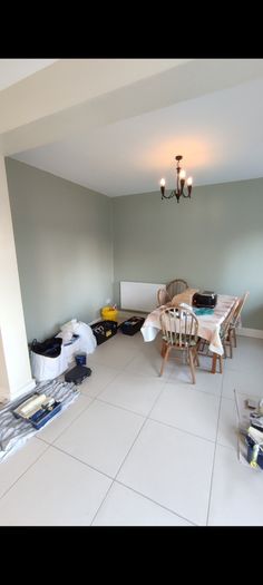 Painter | Interior | Great Prices, Quality Finish & Repairs