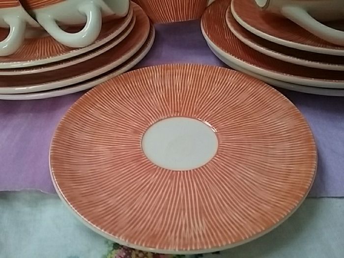 Eighteen Piece Breakfast Cup Teaset
