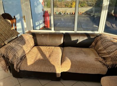 Sofa or set of 4 chairs
