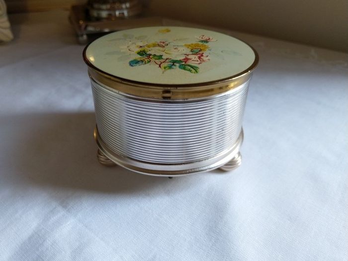 Vintage Musical Compact