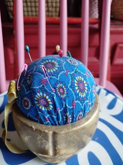 Large Pincushion