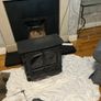 cast iron wood burning stove Image 3