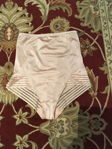 Marks & Spencer Body Shaper size - 18
