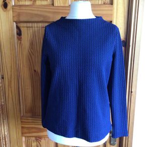 Gerry Weber Ladies Navy and Black Long Sleeve Top Size 12 Including Postage