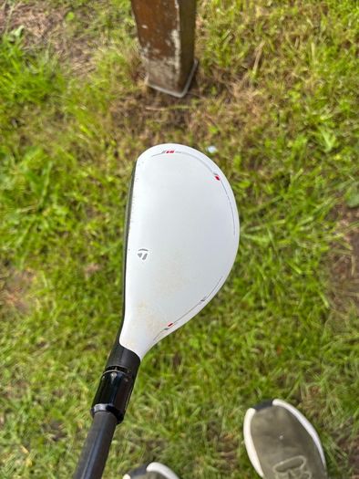 Taylormade 3 hybrid reg shaft adjustable