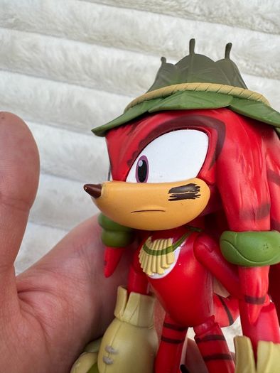 Jakks Pacific Netflix Sonic Prime Gnarly Knuckles Boscage Maze approx. 14 cm. Used Please see photos