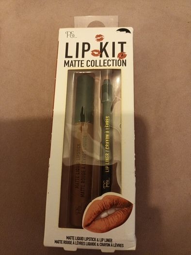 Primark matte lip kit