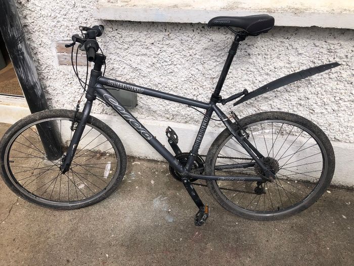 Bike hybrid carrera subway 18 in