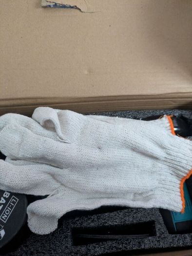 Portable Angle Grinder rechargeable in box