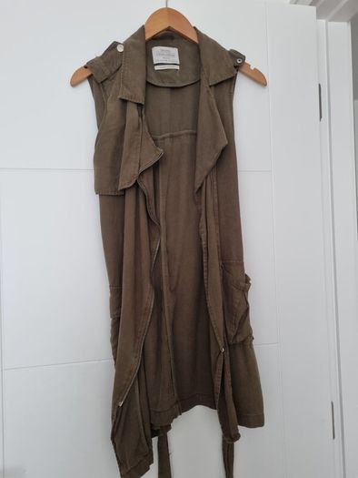 Flowy khaki waistcoat Bershka size Medium