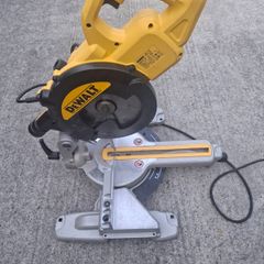 Compound saw