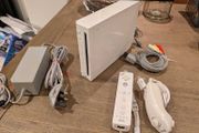 Nintendo Wii Bundle - #413