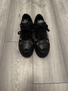 Men  Valentino Garavani Shies