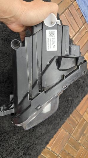 hyundai tucson 2023 left headlight
