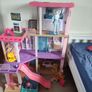 Barbie Dreamhouse & Dolls Image 5