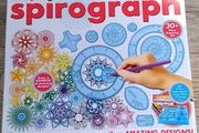 30 piece Spirograph arts and craftset