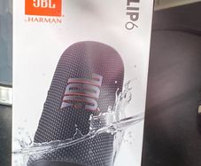 Jbl flip 6 speaker brand new in box
