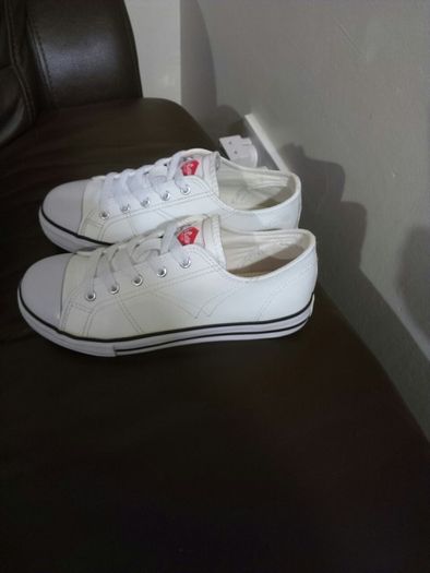 Lee Cooper Shoes, size EU-33, UK-1