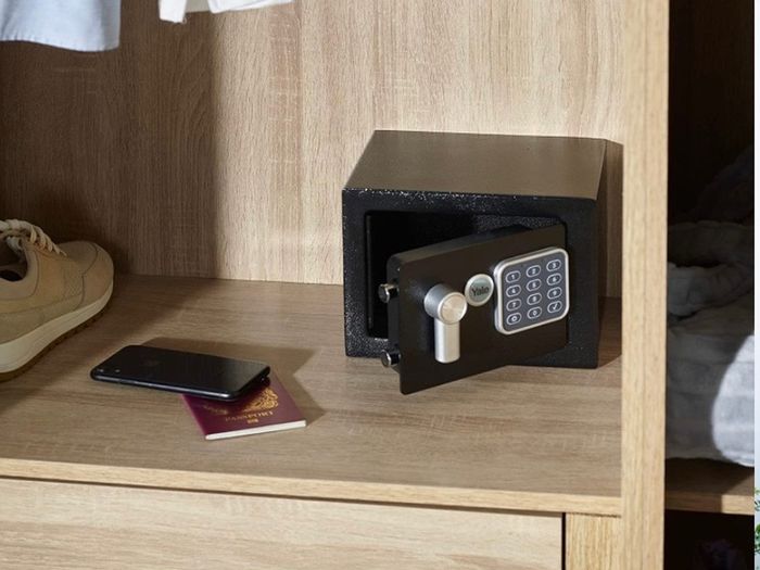 Small Value Safe, Digital Keypad, LED Light Indicators, 15mm Steel Locking Bolts, Emergency Override Key, Wall And Floor Fixings, Black Finish (FREE POSTAGE)