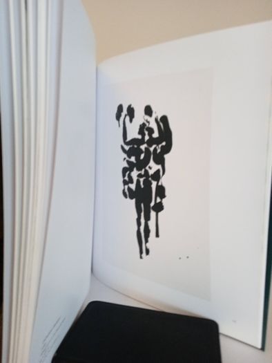 Louis Le Brocquy: Allegory and Legend by Pierre Le Brocquy and Virginia Teehan (PT875)