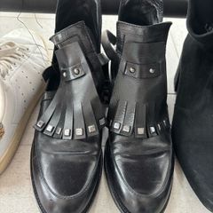 Leather shoes boots