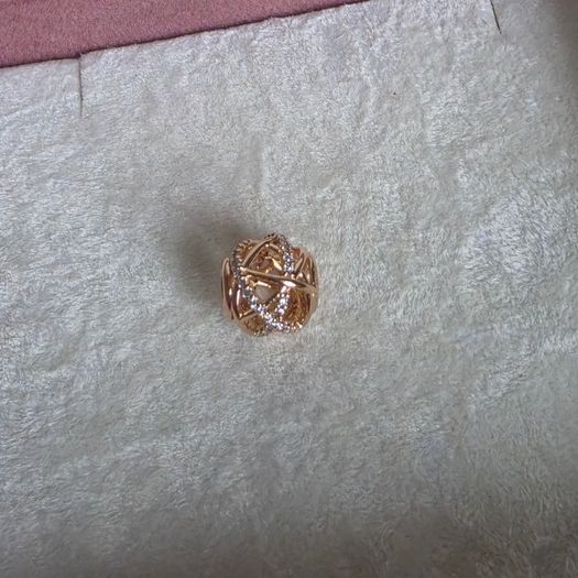 Pandora sparkling polished lines charm rose gold 14 plated perfect condition