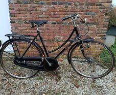 Raleigh Antique Bike Ladies working very good conditions for its Age