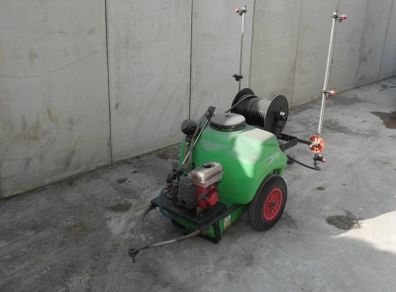 Sprayer 3m booms, retractable lance