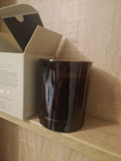 Molton Brown Lemon & Mandarin Scented Candle