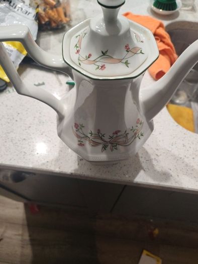 teapot