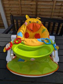 Fisher Price Giraffe sit me up baby seat