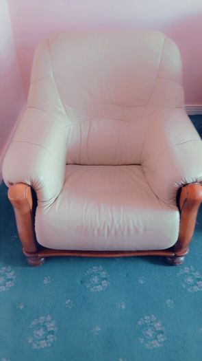 2 cream armchairs excellent condition very comfortable