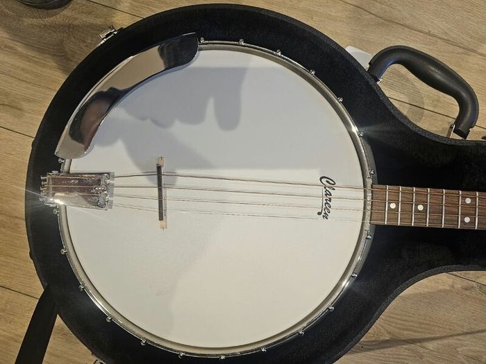 New Clareen Clarinbridge  17 fret Tenor Banjo