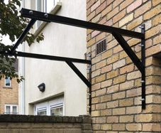 pull up bars