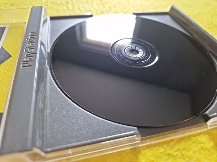 Tomb raider PlayStation1 ps1 PlayStation 2 ps2 games Original