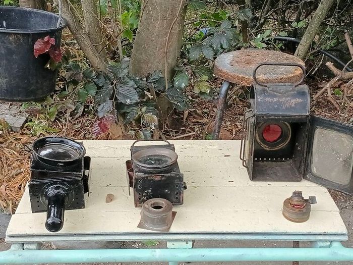 Old Trap Lamps