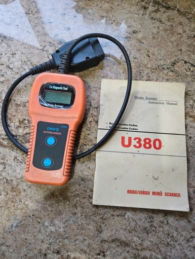 U380 vehicle code reader