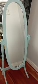 Standing mirror