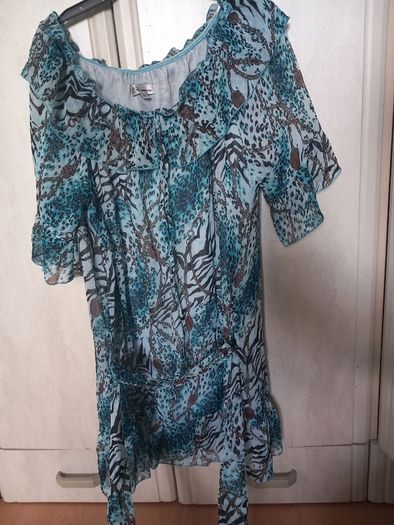 Womens  Long Top Good Condition