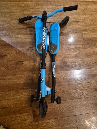 Flicker scooter
