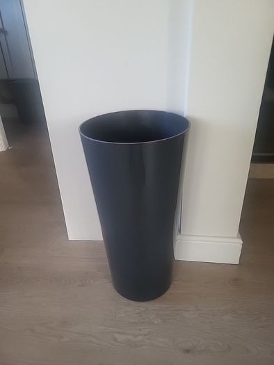 phoenix tall tapered cylinder pot