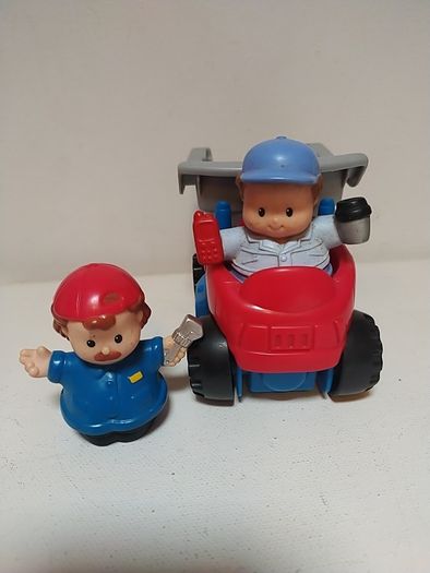 Fisher Price Little People Vintage Dump Truck & Figures
