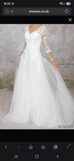 Wedding dress