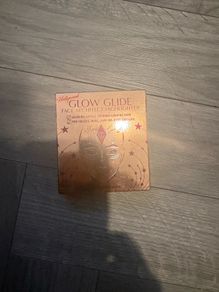 Charlotte Tilbury Glow Glide