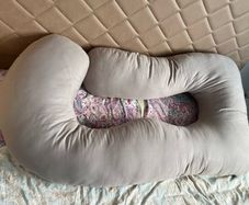 pregnancy pillow