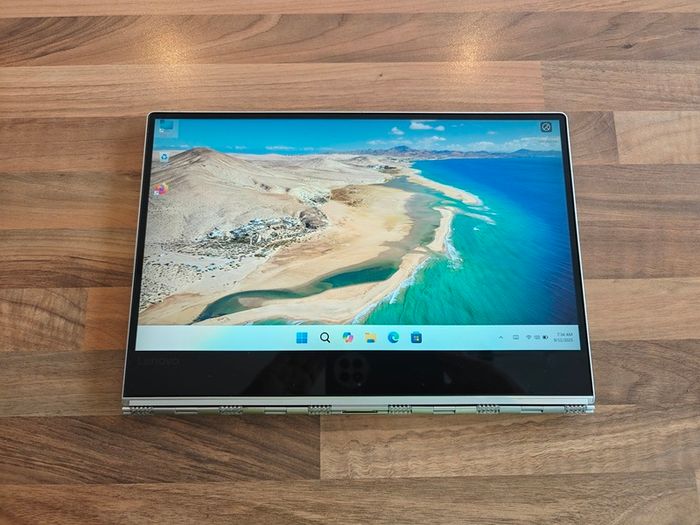 Lenovo Yoga 910 | i5 | 8GB | 256GB | 13.9" 4K Touchscreen |